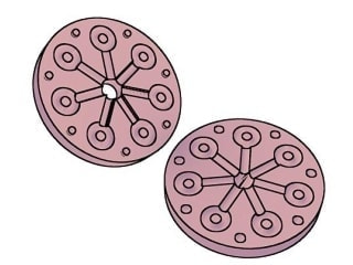 小さい物が7個入る